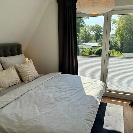 アパート Wohlfuehlwohnung Mit Garten Bei Hamburg ノルダーシュテット