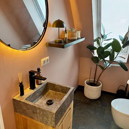 Wohlfuehlwohnung Mit Garten Bei Hamburg * ノルダーシュテット